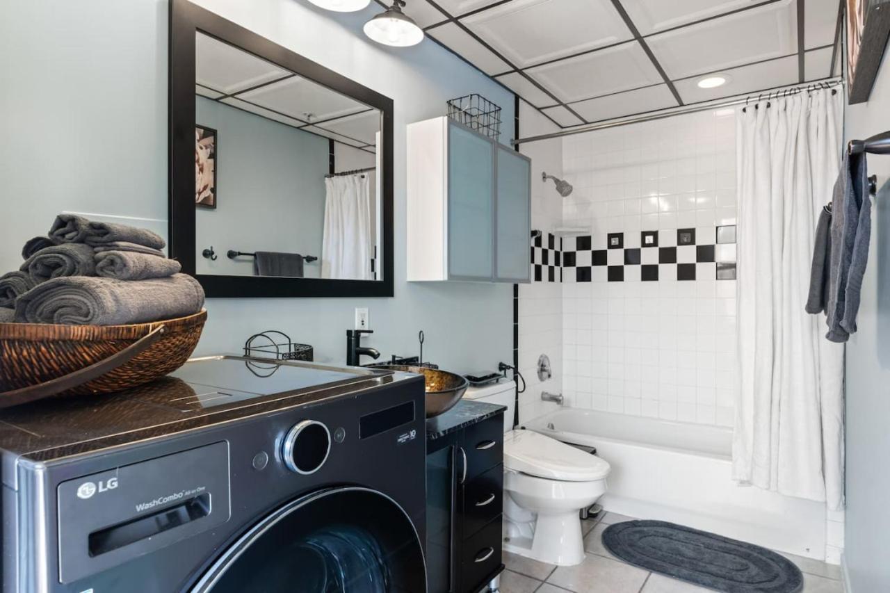 Apartment Skyline View Loft W Kitchen Dtla Exclusively Month *