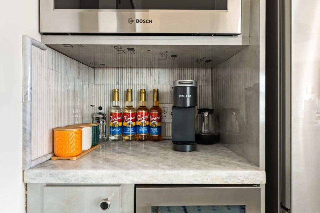 Skyline View Loft W Kitchen Dtla Exclusively Month Los Angeles